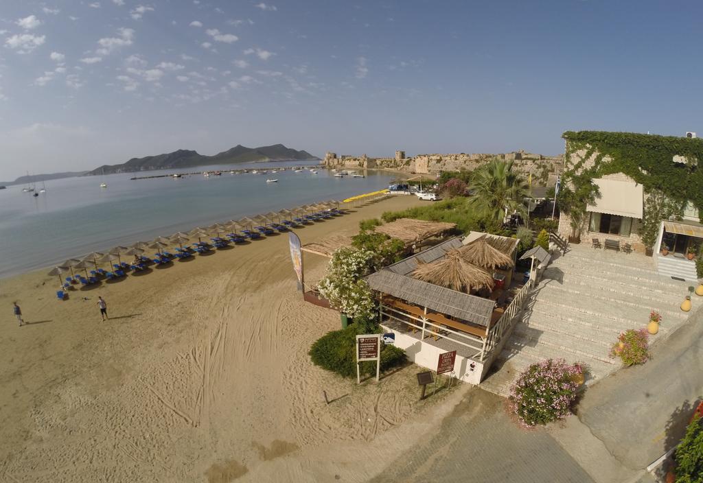 Methoni Beach Hotel Exterior photo